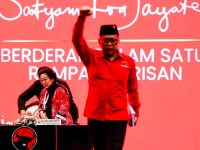 Pengamat politik dari **Citra Institute, Efriza, menilai keputusan Ketua Umum PDI Perjuangan **Megawati Soekarnoputri merangkap jabatan sebagai Sekretaris Jenderal (Sekjen) periode 2025–2030 bukanlah langkah teknis semata, melainkan menyimpan pesan politik yang kuat dan mengindikasikan evaluasi terhadap kepemimpinan Hasto Kristiyanto.