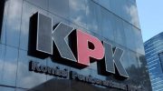 Komisi Pemberantasan Korupsi (KPK) mencegah tiga orang bepergian ke luar negeri untuk kepentingan penyidikan kasus dugaan tindak pidana korupsi kuota haji tahun 2023–2024 di lingkungan Kementerian Agama (Kemenag) RI. Usulan pencegahan ini telah didaftarkan ke Direktorat Jenderal Imigrasi sejak Senin (11/8/2025).