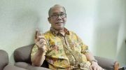 Dalam kurun waktu berdekatan, dua partai politik besar, Gerindra dan PDI Perjuangan, mengumumkan pergantian posisi Sekretaris Jenderal (Sekjen). Langkah ini memunculkan spekulasi publik tentang strategi internal masing-masing partai.