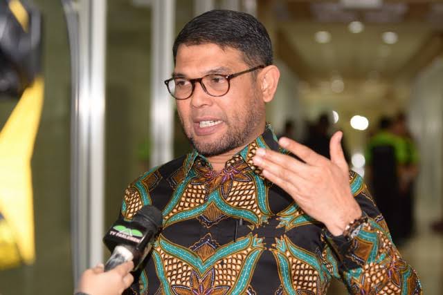 Anggota Komisi III DPR, Nasir Djamil, mengaku prihatin atas penangkapan Wakil Menteri Ketenagakerjaan (Wamenaker) Immanuel Ebenezer alias Noel dalam operasi tangkap tangan (OTT) Komisi Pemberantasan Korupsi (KPK).