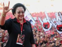 Ketua Dewan Kehormatan Partai Gerindra, Ahmad Muzani, mengapresiasi sikap Ketua Umum PDI Perjuangan, Megawati Soekarnoputri, yang menyatakan dukungan terhadap pemerintahan Presiden Prabowo Subianto. Menurut Muzani, pernyataan tersebut bukanlah yang pertama kali disampaikan Megawati dalam berbagai forum pertemuan sebelumnya.