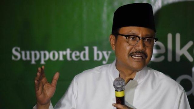 Menteri Sosial Saifullah Yusuf (Gus Ipul) menegaskan pemerintah terus memperbarui Data Tunggal Sosial Ekonomi Nasional (DTSEN) agar penyaluran bantuan sosial (bansos) benar-benar tepat sasaran. Langkah ini sejalan dengan arahan Presiden Prabowo Subianto yang menargetkan kemiskinan ekstrem di Indonesia turun menjadi nol persen.