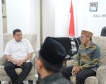 Wali Kota Makassar, Munafri Arifuddin, menggagas pendirian sekolah percontohan berbahasa Arab di Kecamatan Manggala. Ide tersebut ia sampaikan saat menerima audiensi Pengurus Wahdah Islamiyah yang dipimpin Ketua DPD Wahdah Islamiyah Makassar, Gishar Hamka, di Balai Kota Makassar.