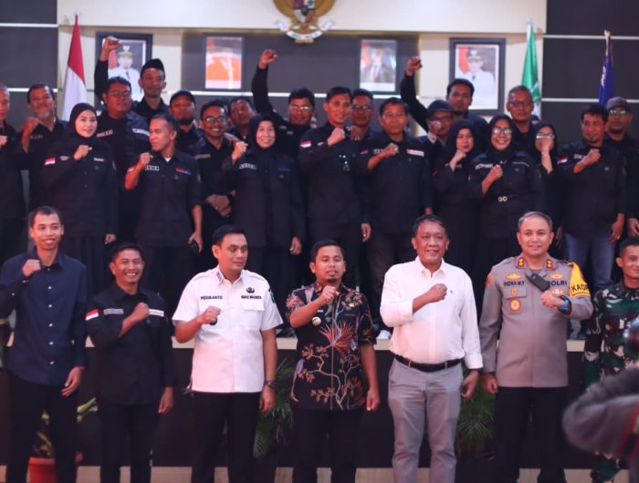 Wali Kota Parepare, Tasming Hamid, mengapresiasi pelantikan pengurus Persatuan Wartawan Indonesia (PWI) Kota Parepare periode 2025–2028 yang dirangkaikan dengan Rapat Kerja (Raker) di Auditorium BJ Habibie, Rumah Jabatan Wali Kota, Rabu (3/9/2025).