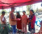 AAS COMMUNITY menunjukkan kepedulian sosialnya dengan bergerak cepat membantu masyarakat yang menjadi korban bencana kebakaran di Desa Latonro, Kecamatan Cenrana. Bantuan tersebut disalurkan secara langsung oleh Koordinator Kabupaten Bone AAS COMMUNITY, Sucipto, sebagai bentuk nyata solidaritas dan komitmen terhadap masyarakat yang terdampak musibah.