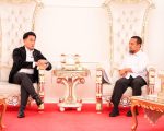 Gubernur Sulawesi Selatan Andi Sudirman Sulaiman menerima kunjungan Menteri Koordinator Bidang Hukum, Hak Asasi Manusia, Imigrasi, dan Pemasyarakatan, Yusril Ihza Mahendra di Rumah Jabatan Gubernur Sulsel, Rabu (10/9/2025).