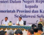 Gubernur Sulawesi Selatan, Andi Sudirman Sulaiman, menerima kunjungan Menteri Dalam Negeri (Mendagri) Tito Karnavian di Aula Asta Cita, Rumah Jabatan Gubernur Sulsel, Kamis (11/9/2025).
