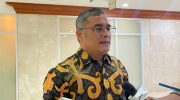 Keheningan sikap Komisi III DPR RI pasca gelombang demonstrasi menolak tunjangan fantastis bagi legislator menuai sorotan. Komposisi anggota yang didominasi praktisi hukum dan mantan aparat penegak hukum dianggap belum cukup menopang kinerja komisi tersebut.