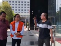 Mantan Wakil Menteri Ketenagakerjaan (Wamenaker), Immanuel Ebenezer Gerungan atau Noel, mengakui kesalahannya terkait dugaan tindak pidana korupsi pemerasan dalam pengurusan sertifikasi Keselamatan dan Kesehatan Kerja (K3) di Kementerian Ketenagakerjaan (Kemnaker).