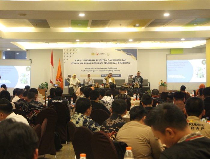 Bawaslu Sulsel Gelar Rakor Sentra Gakkumdu dan Forum Masukan Regulasi Pemilu 12 2a55b32e 1f7b 4fc8 92ab 4a40031c8498