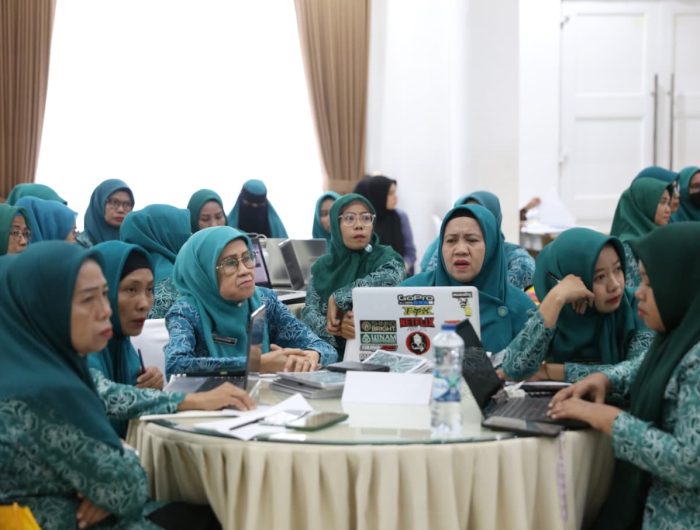 Dukung Transformasi Digital, TP PKK Makassar Bimtek Sistem Informasi Manajemen PKK 12 60300e65 2f57 46a3 af3d 54b691c94e1c