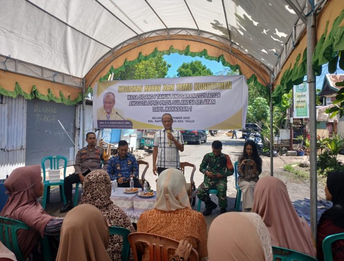 Legislator Sulsel Kadir Halid Terima Keluhan Warga Soal Bantuan PKH 11 8e6bae56 eeb3 46a8 8a86 fd636ab5b30d