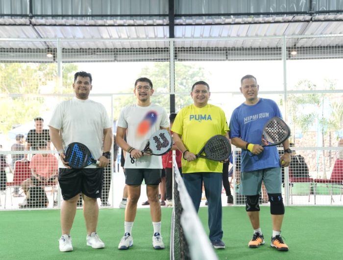 Wali Kota Makassar Appi Buka dan Ikut Bertanding Padel di HIPMI Sulsel Sport Cup 2025 11 90c3b0d6 da34 428a bb19 62e2e3dc8a36