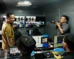 Gubernur Sulawesi Selatan, Andi Sudirman Sulaiman secara resmi membuka Gerakan Pangan Murah (GPM) serentak yang dilaksanakan di 24 kabupaten/kota se-Sulsel, Senin (13/10/2025).
