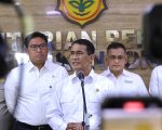 Menteri Pertanian (Mentan) Andi Amran Sulaiman mengungkapkan bahwa terdapat 2.039 kios pupuk yang kedapatan melakukan kecurangan dengan menjual pupuk bersubsidi di atas Harga Eceran Tertinggi (HET).