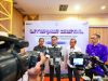Sekretaris Daerah (Sekda) Provinsi Sulawesi Selatan, Jufri Rahman, membuka secara resmi Workshop Literasi Digital bertajuk “Smart Internet Sessions: Stay Safe with Gen Alpha (Internet Cerdas: Tetap Aman dengan Gen Alpha)” di Hotel Khas Makassar, Selasa, 14 Oktober 2025.