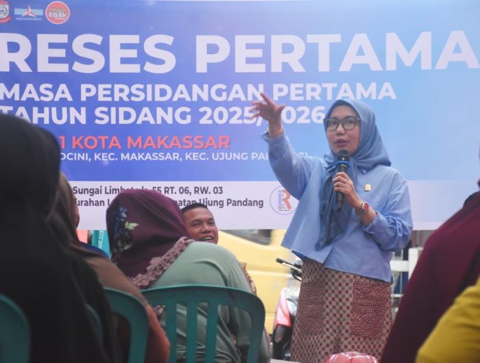 Anggota DPRD Kota Makassar, Rezki kembali menggelar reses pertama masa persidangan pertama masa sidang 2025/2026 di Jalan Sungai Saddang Baru Lorong Mumin II RW 002, RT 004, Kelurahan Ballaparang, Kecamatan Rappocini, Selasa (14/10/2025).