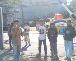 Puluhan mahasiswa yang tergabung dalam Garda Aktivis Mahasiswa Indonesia (GAKMI) menggelar aksi demonstrasi di depan Kantor Dinas Tanaman Pangan, Hortikultura, dan Perkebunan (TPHBUN) Provinsi Sulawesi Selatan serta Kejaksaan Tinggi (Kejati) Sulsel.