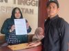 Puluhan mahasiswa yang tergabung dalam Garda Aktivis Mahasiswa Indonesia (GAKMI) resmi melaporkan dugaan tindak pidana korupsi dalam proyek pengadaan dan penanaman bibit nanas di Kabupaten Barru, Kecamatan Pujananting, Desa Jangan-Jangan, dengan nilai anggaran mencapai Rp60 miliar.