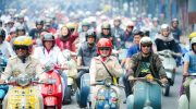 Gubernur dan Wagub Sulsel Kompak Naik Vespa Bersama Pecinta Vespa 12 Gubernur dan Wakil Gubernur Sulsel, Andi Sudirman Sulaiman dan Fatmawati Rusdi kompak naik motor vespa bersama OPD lingkup Pemprov Sulsel.