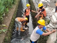 Pemkot Makassar Gerak Cepat Antisipasi Banjir, Terjunkan Ratusan Satgas di Titik Rawan 13 IMG 5690