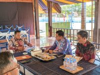 Terima Audiensi PTPN, Bupati Sidrap Tegaskan Pemanfaatan HGU untuk Kesejahteraan Masyarakat 16 c1660a93 8838 4a5a 9bc9 204f1141e4f5