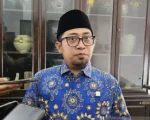 Anggota Komisi II DPR RI, Muhammad Khozin, meminta Otorita Ibu Kota Nusantara (OIKN) memperkuat kinerja dan tata kelola komunikasi publik menyusul kritik dari sejumlah media asing yang menyebut pembangunan IKN berpotensi menjadi “ghost city” atau kota hantu.