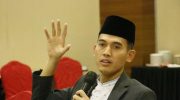 Ketua Majelis Ulama Indonesia (MUI) Bidang Fatwa, KH Asrorun Niam Sholeh, menyatakan bahwa seluruh mantan presiden Indonesia yang telah wafat layak dianugerahi gelar Pahlawan Nasional. Ia menilai, masing-masing presiden telah memberikan kontribusi besar bagi bangsa dan negara di masa kepemimpinannya.