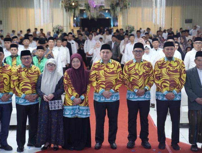 79fe99a0 9e81 400e 94cb b43563e1d83d