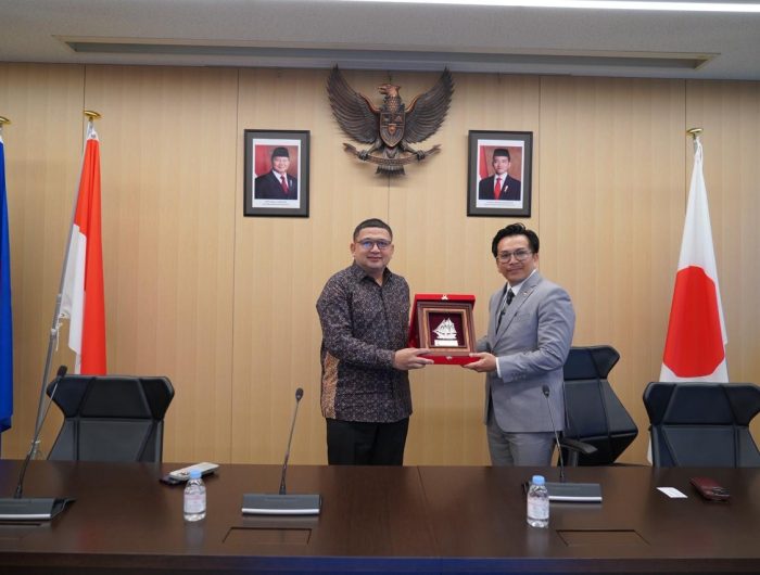 9be369e9 80e3 4ca9 83fd baca38517d23