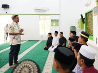 Wali Kota Parepare, Tasming Hamid, melakukan kunjungan ke Masjid Nurul Mukhlisin. Kunjungan tersebut menjadi bagian dari rangkaian kegiatan Religiusitas Tahun 2025 yang digagas oleh Pemerintah Kota Parepare.