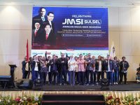 Sekda Sulsel Dorong Peran JMSI Wujudkan Ekonomi yang Inklusif dan Berkelanjutan 13 Sekretaris Daerah Provinsi Sulawesi Selatan, Jufri Rahman menghadiri pelantikan Jaringan Media Siber Indonesia (JMSI) Provinsi Sulawesi Selatan Periode 2025-2030 di Hotel Claro Makassar, Sabtu 15 November 2025.