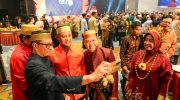 Gubernur Sulawesi Selatan (Sulsel), Andi Sudirman Sulaiman menyampaikan apresiasi tinggi terhadap peran Kerukunan Keluarga Sulawesi Selatan (KKSS) yang dinilai sebagai mitra strategis pemerintah daerah.