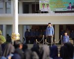 Pemerintah Kabupaten Bantaeng menggelar Upacara Hari Kesehatan Nasional yang dirangkaikan dengan Peringatan Hari Kesadaran Nasional Tahun 2025, di Halaman Kantor Bupati Bantaeng, Selasa, 18 November 2025.