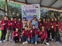 058b12f3 c7fb 4baf be4a 61e474aedebc