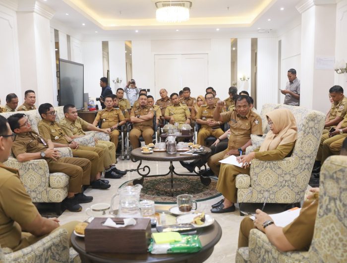 Konsentrasi Amankan Aset, Appi Instruksikan Kadis, Camat & Lurah Pendataan Menyeluruh Aset Milik Pemkot 13 7215eca7 95df 4958 b6ba 0f196cfbab87