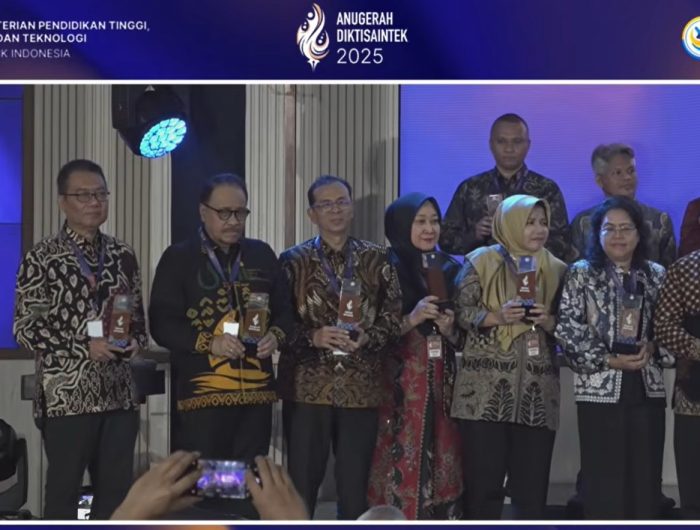 9b1904b4 f5d7 44e0 8cd1 6e07b17543f2