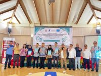 Pemerintah Provinsi Sulawesi Selatan bersama UNICEF dan Jenewa Institute, serta didukung oleh Tanoto Foundation, resmi meluncurkan Pedoman Strategi Komunikasi Perubahan Perilaku (Strakom) dalam Percepatan Pencegahan dan Penurunan Stunting untuk empat kabupaten: Sinjai, Sidrap, Soppeng, dan Pinrang. Peluncuran berlangsung di Hotel Horison Ultima Makassar, 5 Desember 2025.