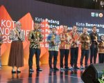 Kota Parepare resmi meraih predikat Kota Sangat Inovatif pada ajang Innovative Government Award 2025 yang digelar Kementerian Dalam Negeri di Jakarta, Rabu 10 Desember 2025.
