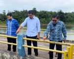 Bupati Bantaeng, M. Fathul Fauzy Nurdin (Uji Nurdin) menerima kunjungan Koordinator Jalan dan Laut Direktorat Konektivitas dan Infrastuktur Logistik Kedeputian Bidang Infrastruktur Kementerian Perencanaan Pembangunan Nasional, Badan Perencanaan Pembangunan Nasional (PPN/Bapennas), Ahmad Zainuddin, Sabtu, 13 Desember 2025.
