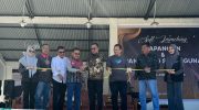 Manajemen Hotel Andalan Toraja menggelar soft opening Lapangan dan Panggung Serbaguna Hotel Andalan, Jumat (26/12/2025). Kegiatan tersebut menjadi langkah awal optimalisasi aset milik Pemerintah Provinsi Sulawesi Selatan di wilayah Tana Toraja.