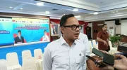 Komisi Pemberantasan Korupsi (KPK) menetapkan Bupati Bekasi nonaktif Ade Kuswara Kunang (ADK) bersama ayahnya, HM Kunang (HMK), sebagai tersangka dalam kasus dugaan suap ijon proyek.
