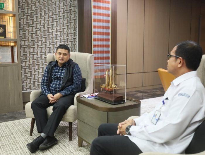 06ade136 32ae 4d61 8bd6 9f511fe16d5b