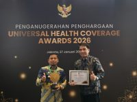 Kota Parepare Raih Penghargaan UHC Award 2026 Kategori Madya 13 IMG 20260128 WA0002 copy 800x549