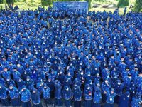 Kepala Badan Kepegawaian Negara (BKN) menerbitkan Surat Edaran (SE) Nomor 2 Tahun 2026 tentang penggunaan seragam batik Korps Pegawai Republik Indonesia (Korpri) pada instansi pusat dan daerah yang salah satu isinya meminta ASN menggunakan seragam batik Korpri pada setiap hari Kamis.