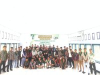 Himpunan Mahasiswa Islam (HMI) Cabang Dompu periode 2025–2026 resmi menutup kegiatan **Intermediate Training (Latihan Kader II/LK II) Tingkat Nasional**, Rabu (31/12/2025). Kegiatan ini mengusung tema *“HMI Bela Negara”* dan dihadiri Ketua Umum Badan Koordinasi (Badko) HMI Bali Nusra.