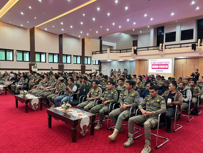 Dinas Kesehatan Provinsi Sulawesi Selatan menggelar pemeriksaan kesehatan gratis bagi 612 personel Satuan Polisi Pamong Praja (Satpol PP) Provinsi Sulawesi Selatan. Kegiatan ini berlangsung di Ruang Pola Kantor Gubernur Sulsel, Selasa, 3 Februari 2026, dan dijadwalkan hingga Kamis, 5 Februari 2026.