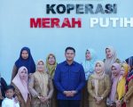 Bupati Bantaeng, M. Fathul Fauzy Nurdin, meninjau lokasi pembangunan Koperasi Desa/Kelurahan Merah Putih (KDKMP) yang terletak di Desa Nipa-Nipa, Kecamatan Pa’jukukang, Kabupaten Bantaeng, Selasa (10/2/2026).