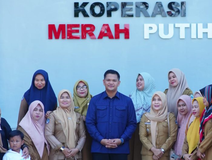 Bupati Bantaeng, M. Fathul Fauzy Nurdin, meninjau lokasi pembangunan Koperasi Desa/Kelurahan Merah Putih (KDKMP) yang terletak di Desa Nipa-Nipa, Kecamatan Pa’jukukang, Kabupaten Bantaeng, Selasa (10/2/2026).