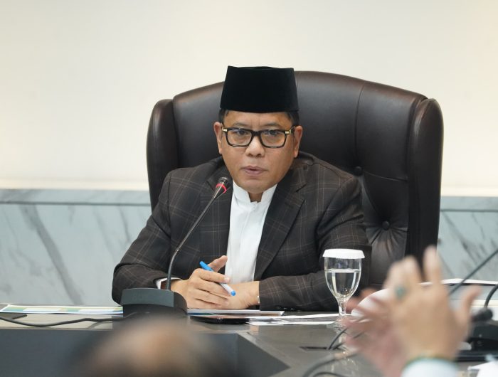 Sekretaris Jenderal Kementerian Agama (Sekjen Kemenag) Kamaruddin Amin menegaskan bahwa pihaknya tidak pernah lelah untuk terus memperjuangkan guru madrasah swasta agar bisa diangkat menjadi Pegawai Pemerintah dengan Perjanjian Kerja (PPPK).